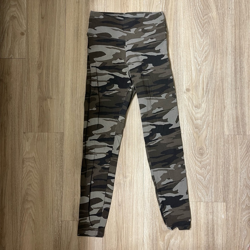 Express Camo Leggings